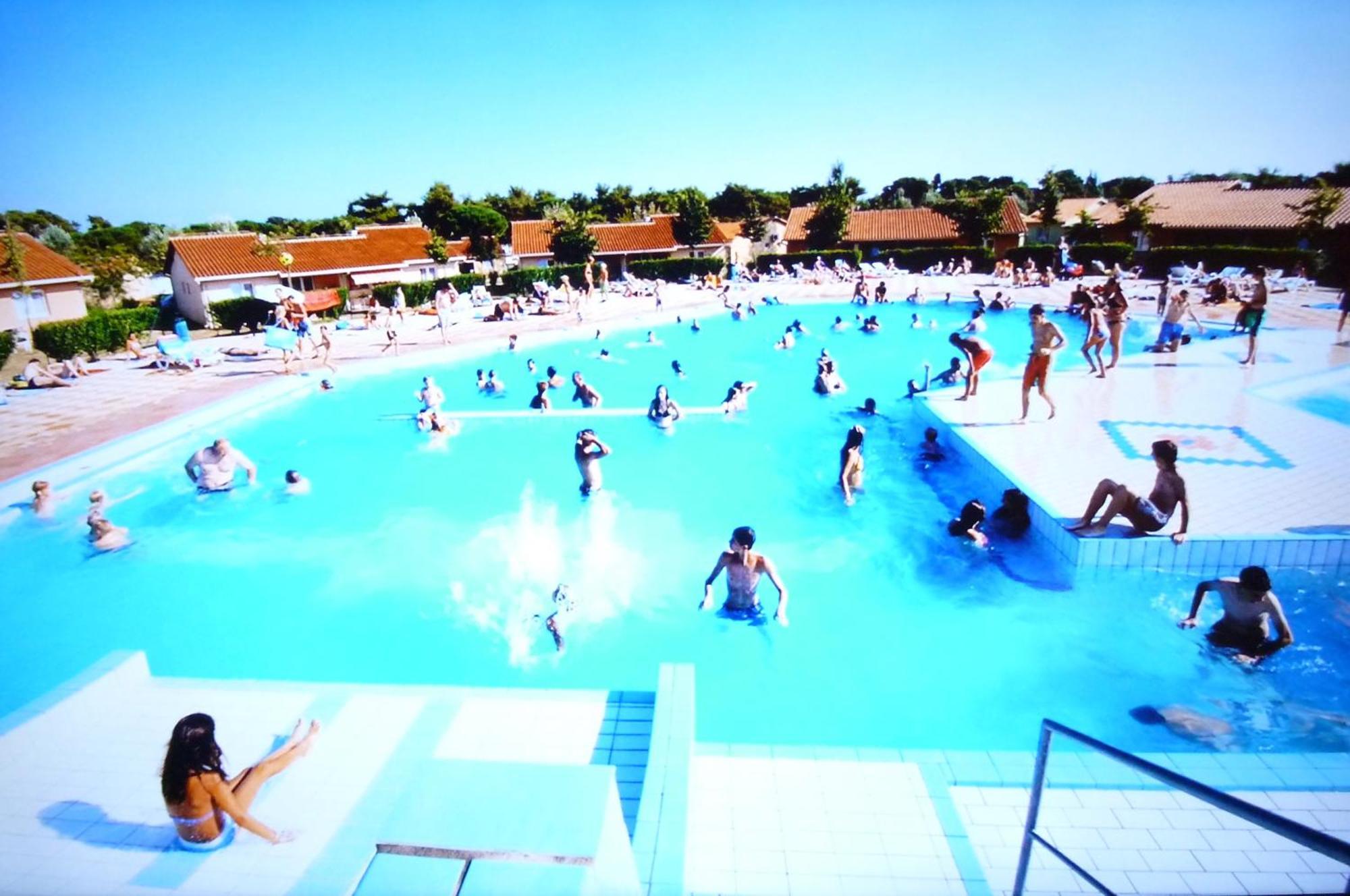 Plamar Mobile Homes Bi Village Фажана Экстерьер фото